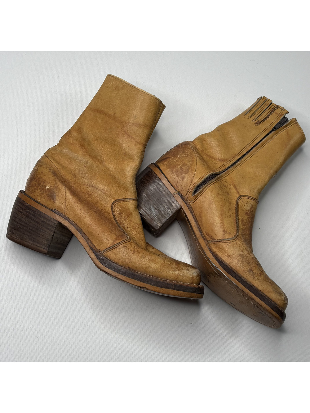 Vintage 70s Tan Leather Western Ankle Campus Boots Womens 8